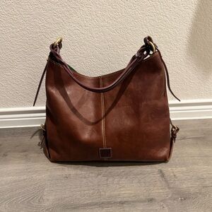 Dooney & Bourke Florentine Twist Strap Hobo in Chesnut